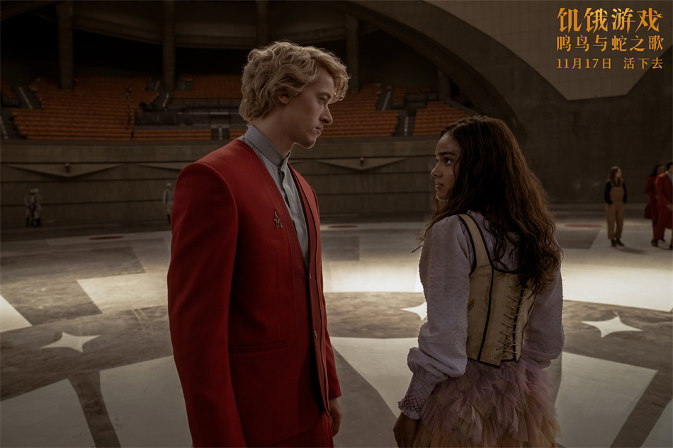 《饥饿游戏：鸣鸟与蛇之歌》发预告 生死搭档分裂