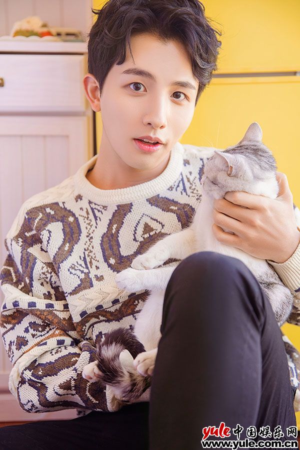 李圣佳《将夜》受关注   坦言“废柴皇子”很可悲