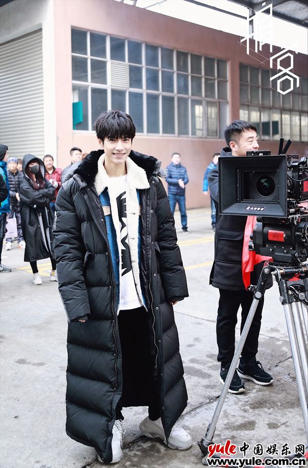 《掮客》苏州开机 罗云熙演绎冷酷掮客“周小山”