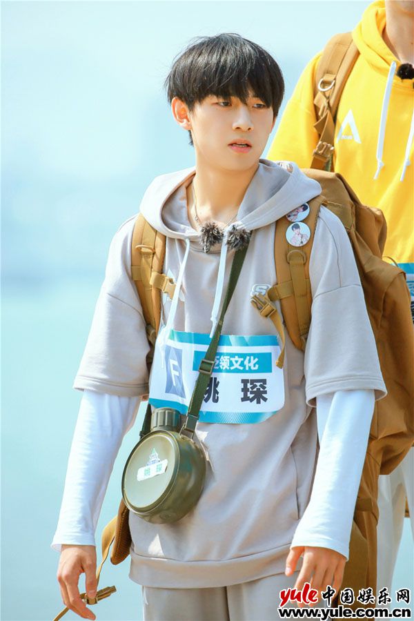 《创造营》人气学员姚琛 唱跳俱佳顺利进入第三阶段