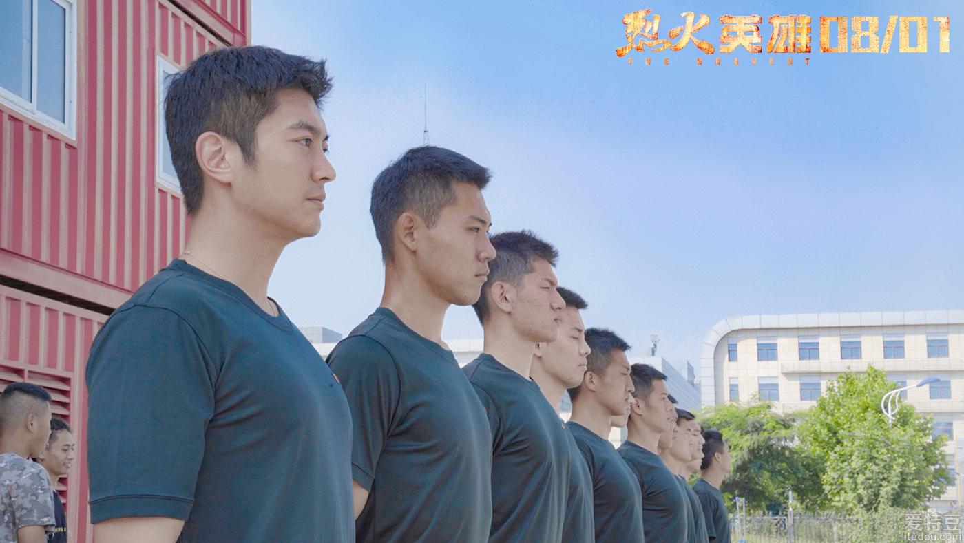 电影《烈火英雄》为求真实高强度特训演员100天