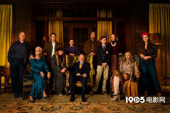 “007”与“美队”合作 《利刃出鞘》发布剧照