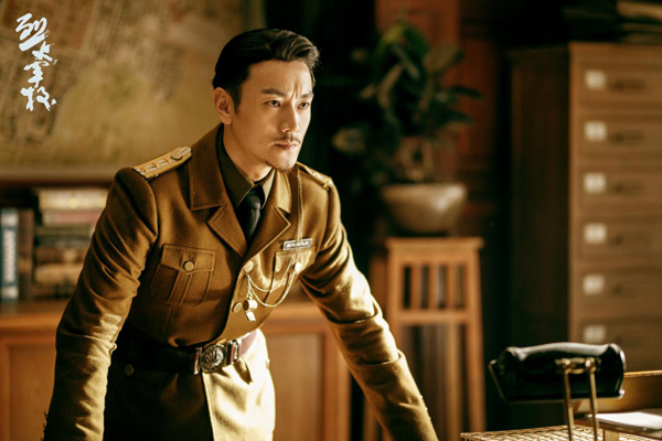 《烈火军校》燃情上线，林佑威化身特战教官