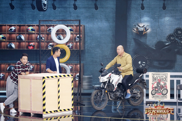 《跨界喜剧王》第四季李诚儒见初恋 高露放飞自我秒变御姐