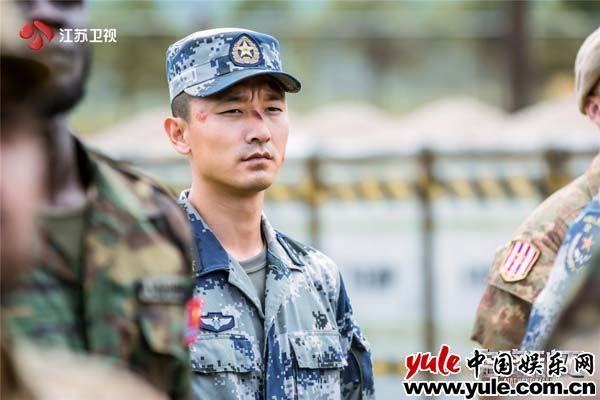 《空降利刃》看高情商领导如何激发下属战斗力！