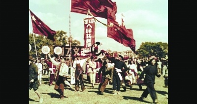 尘封近70年，国宝级影像《解放了的中国》重映
