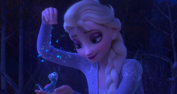 《冰雪奇缘2》蝉联冠军 《两只老虎》领跑新片 