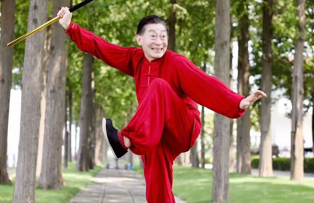 搭档《动物世界》导演，六小龄童再演孙悟空靠谱吗？ 