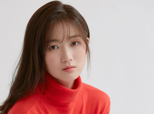 挑战大银幕，金惠允确定出演电影《推土机上的少女》