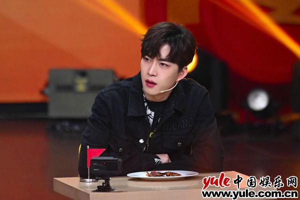 刘哲尔《谁都渴望遇见你》机智助攻 热播综艺玩转全场