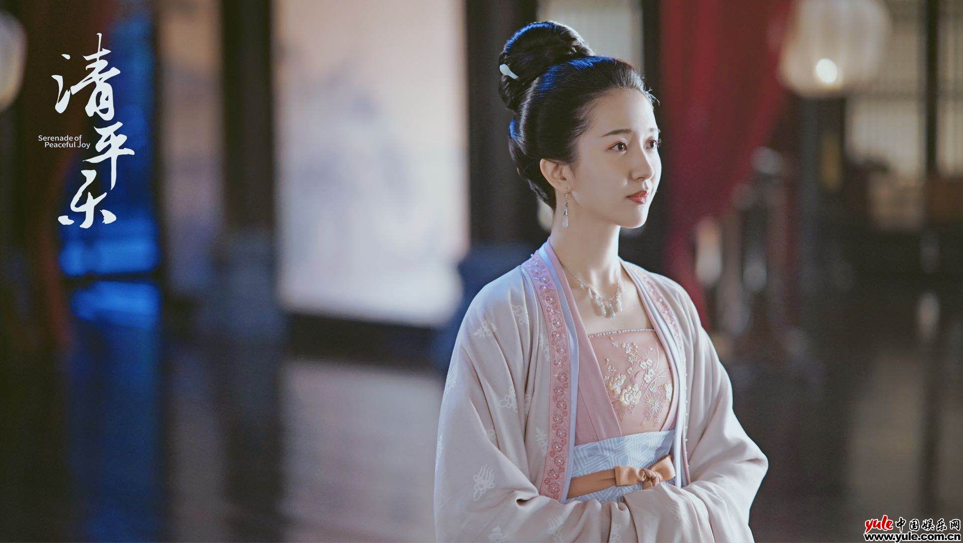 许龄月《清平乐》温婉善良苗娘子 与王凯演绎“被窝吻”