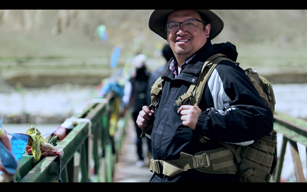 采集上千种植物的4000多万颗种子《故事里的中国》深情回望植物学家钟扬的“种子人生”
