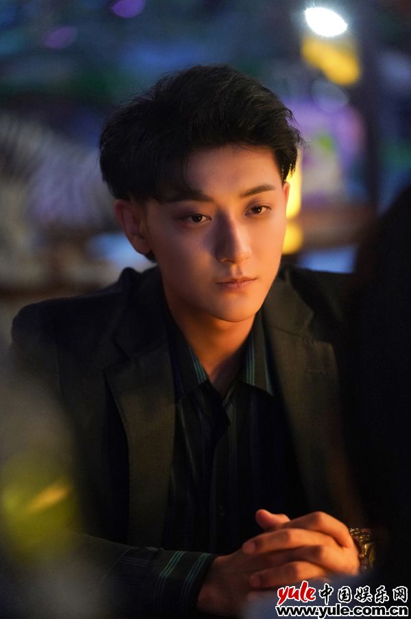 黄子韬发文告别陆询 《才不要和老板谈恋爱》会员收官