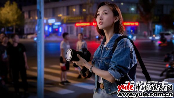 谢林彤《蓝焰突击》开播 化身“理想女友”勇敢追爱