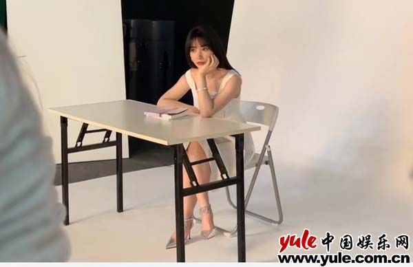 柳岩录制咪咕视频《迟到的恋人》，见证离异男女勇敢逐爱又一春