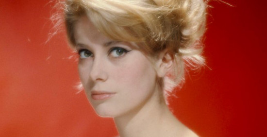 德纳芙获威尼斯终身成就奖 曾出演《白日美人》