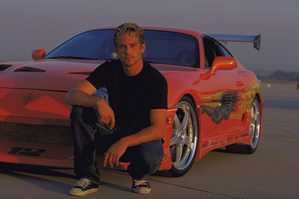 保罗·沃克《速激》橘色战车卖出 356万创最高纪录