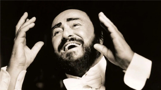 佳片有约 | 《帕瓦罗蒂》：纪录电影里的一代歌王