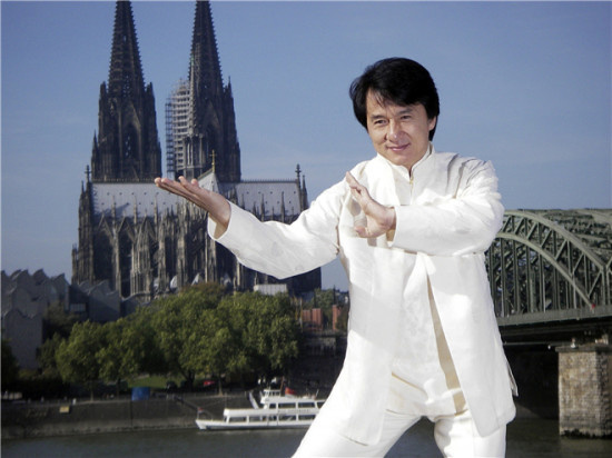 影人聚焦·成龙|《龙马精神》破亿 70岁正是少年时