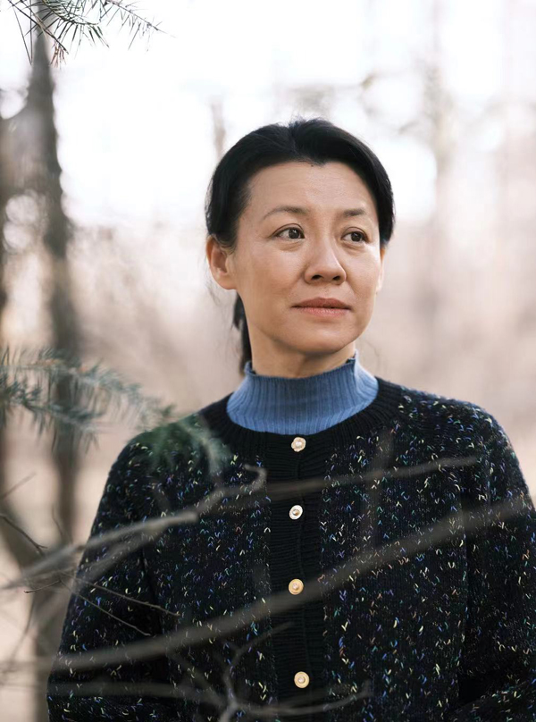 电视剧《父辈的荣耀》开播，刘琳细腻演绎女性力量