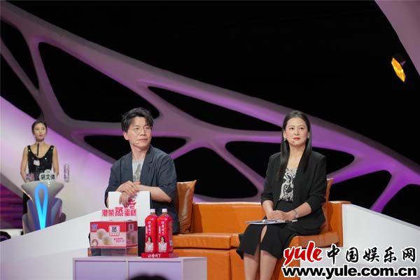 《非诚勿扰》：恋爱需要找到自信基石有话直说才能高效解决问题