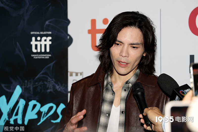 向佐担任总制片人 多伦多电影节推介《门前宝地》