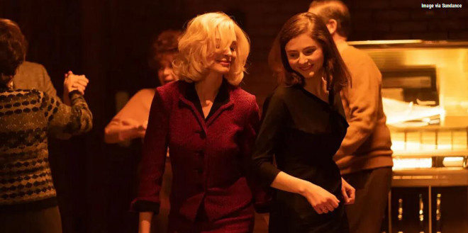 安妮·海瑟薇《艾琳》发预告 两姐妹坠入欲望深渊