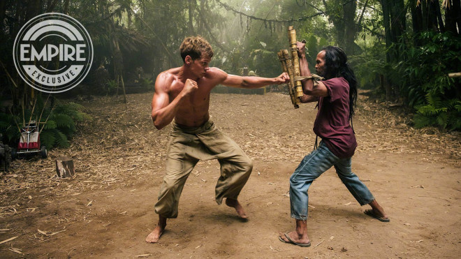 《灭世男孩》发剧照 比尔·斯卡斯加德准备复仇